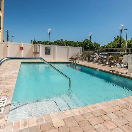 Comfort Suites Dunnellon Near Rainbow Springs Exterior photo